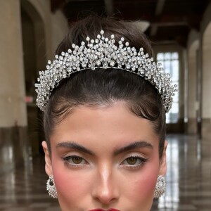 CARA - 3D Swarovski Crystals Tiara, wedding tiara, bridal crown, royal tiara, quince tiara, wedding tiara, bridal headpiece, corona -RTS