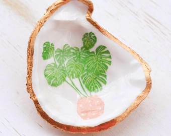 Monstera Plant Oyster Shell Trinket Dish, Ornament