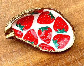 Strawberry Oyster Shell Trinket Dish
