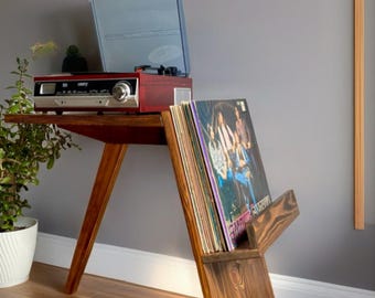 Wooden Record Player Stand with Storage: Stylish Vinyl Display Rack in Oak or Pine