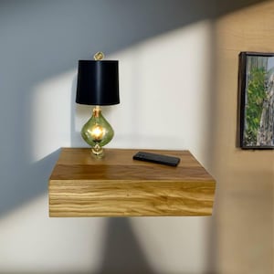 Solid wood hidden safe drawer shelf for wall mounting, floating wooden nightstand, wall-mounted hidden safe drawer shelf made of oak wood