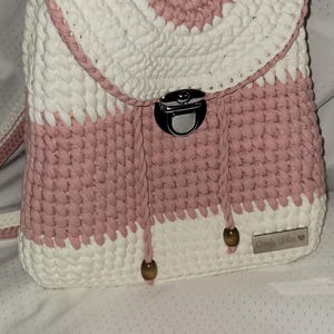 Crochet fait main Sur commande Petit sac à dos, cartable, sac à dos en jersey