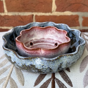 Textured Pinguicula (Butterwort) Planter | Ping Pot | Handmade Pottery | Spring Blossom