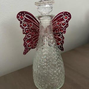 180 Degrees Glass Angel Figure, 2 Styles Available main image 1