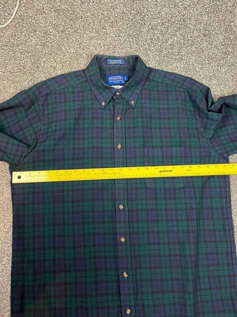 Vintage PENDLETON Men’s BLACKWATCH Tartan Wool Button Up Shirt XL Long image 4
