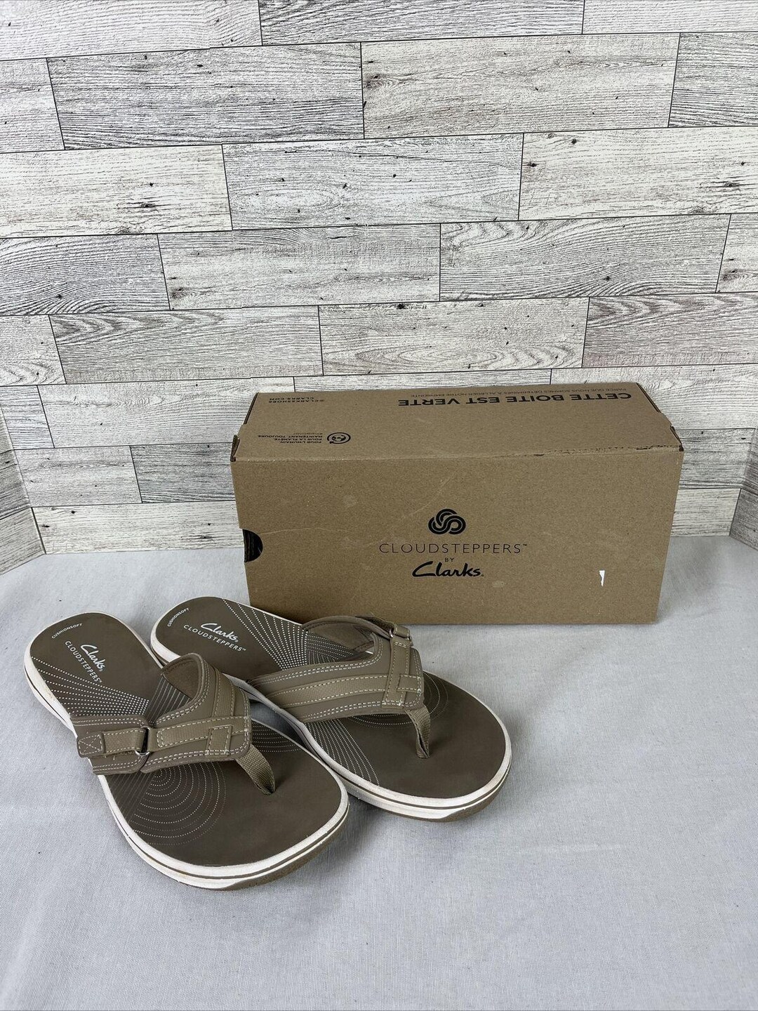 Clarks cloudsteppers silver sale