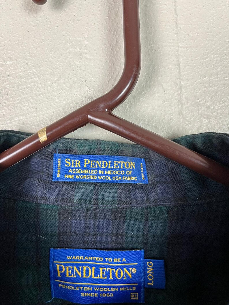 Vintage PENDLETON Men’s BLACKWATCH Tartan Wool Button Up Shirt XL Long image 9