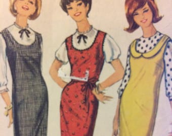 1960's Jumper and Blouse Sewing Pattern Simplicity 5799   Junior Size 11 Bust 31.5 Complete
