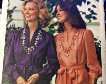 Misses' Peasant Top, Belt, and Embroidery Transfers Sewing Pattern 1970's Butterick 4508   Bust 34 inches Complete UNCUT