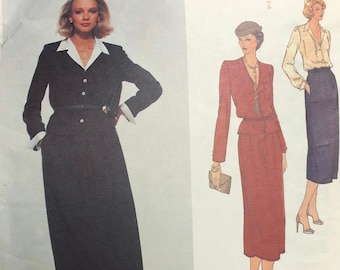 Misses' Jacket, Skirt, and Blouse Sewing Pattern...Vogue 2115...Designer Don Sayres .... Size 12 Bust 34 inches  Complete Uncut FF