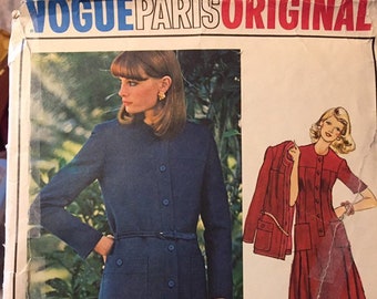 Vogue Paris Original Nina Ricci  Dress and Jacket Sewing Pattern Vogue 1092 Misses' bust 31  inches Uncut