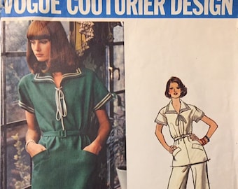 Valentino....Vintage Vogue Couturier Design  Dress, Tunic, and Pants Sewing Pattern Vogue 1078 Misses' bust 31  inches Uncut