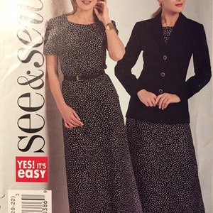 Puede incluir: Un patrón de costura para un vestido y una chaqueta. El patrón es para las tallas 16-18-20-22. El vestido es de lunares negros y blancos con un escote redondo y mangas cortas. La chaqueta es negra con cuello y cierre de botones. El patrón es de la marca "see&sew" y está etiquetado como "YES! It's easy".