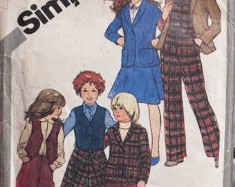 Girls' Skirt, Culottes, Str Leg Pants, Vest, and Jacket Sewing Pattern Simplicity 5250  Size 7 Chest 26 inches  Complete