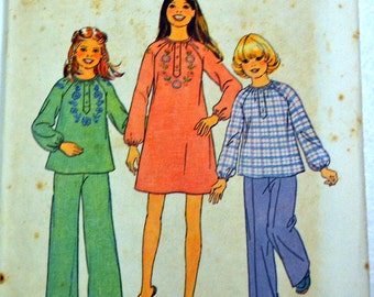 Girls' Dress or Top and Pants Sewing Pattern Simplicity 7317 Girls' Size 8 Breast 27 inches   Complete