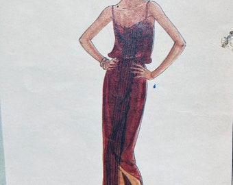 Vintage 1970's Slip Dress Sewing Pattern Vogue 7672 Size 10 bust 32 inches Complete....Vintage Vogue Sewing Pattern Cut to Short Length