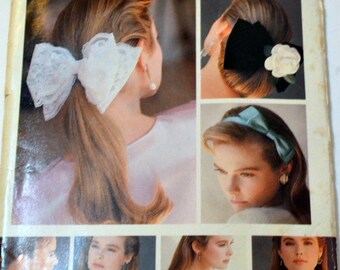 Vintage Sewing Pattern Butterick 5754 Collars Cuffs and Bows Uncut Complete