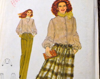 Misses' Top, Skirt, and Pants Sewing Pattern ...Vogue 7183...Misses'  Size 12 Bust 34 Inches Uncut  Complete