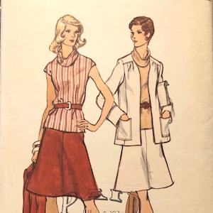 Misses' and Half Size Jacket, Skirt, and Blouse Sewing Pattern...Vogue 8631  Size 20.5 Bust 43 inches  Complete