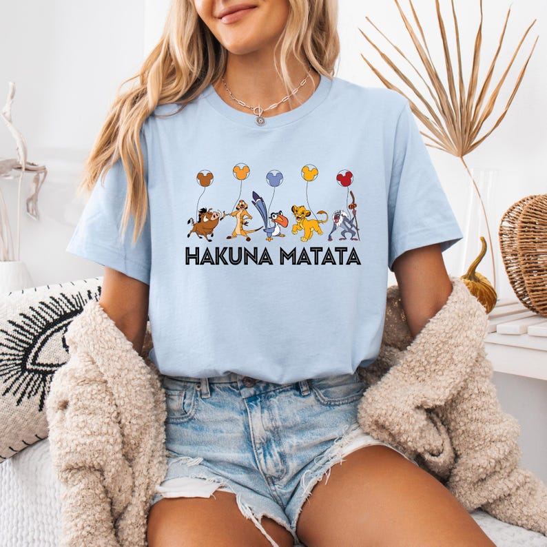 Hakuna Matata with Disney Balloons Shirt, Animal Kingdom Shirt, Lion King Shirt, Kids Best Friends Shirt, Women Disneyland Shirt, Baby Tee bild 6