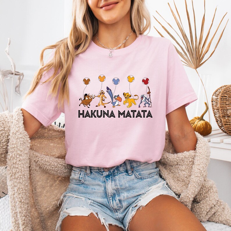 Hakuna Matata with Disney Balloons Shirt, Animal Kingdom Shirt, Lion King Shirt, Kids Best Friends Shirt, Women Disneyland Shirt, Baby Tee bild 5
