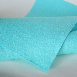 ALLURING AQUA Wool Felt, Merino Wool Blend Blend Felt, Wool Felt Yardage, Wool Felt Fabric, Aqua Felt Fabric, Aqua Blue Felt Yardage