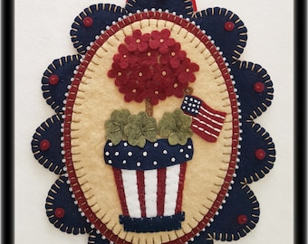MEMORIAL DAY Mini Candle Mat Kit, Wool Penny Kit, Patriotic Wool Embroidery Kit, DIY Wool Applique Americana Felt Mini Mat Kit, 4th of July