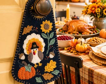 THANKFUL FALL DOORKNOB HaNGER, Applique Embroidery Kit, Penny Lane Primitives