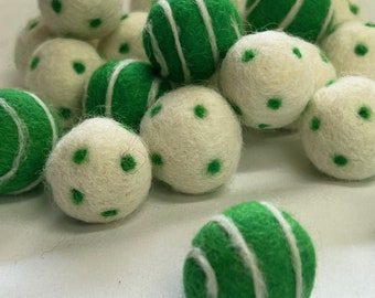 2.5 CM Dots & Swirls Bright Green Felt Balls, Pom Pom Garland, Wool Felt Beads, Garland, Felted Balls, Felt Ball Garland, Bulk Felt Balls