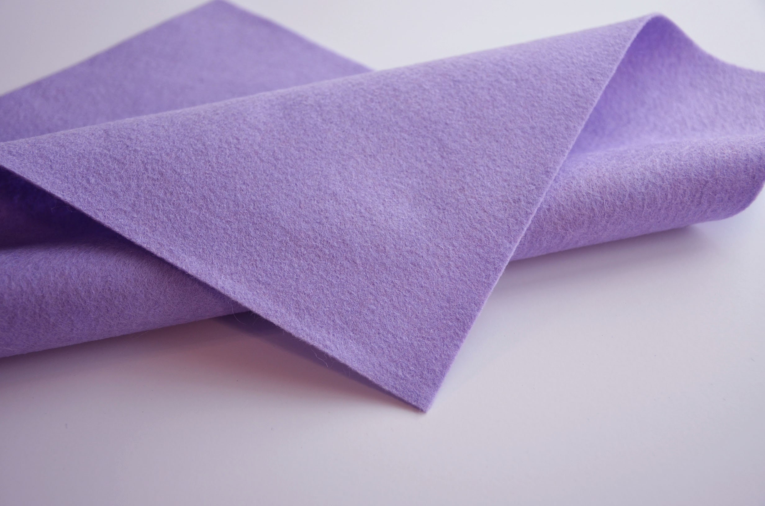 FIELD OF LILACS Felt, Purple Wool Blend Felt, Merino Wool Felt, Wool Blend  Felt, Wool Felt Yardage, Wool Felt Fabric, Merino Wool Blend Felt