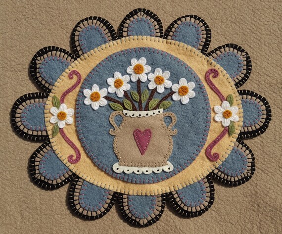 Wool Embroidery Kit Wool Felt Candle Mat Penny Rug Kit /"DRAGONFLIES/" Applique