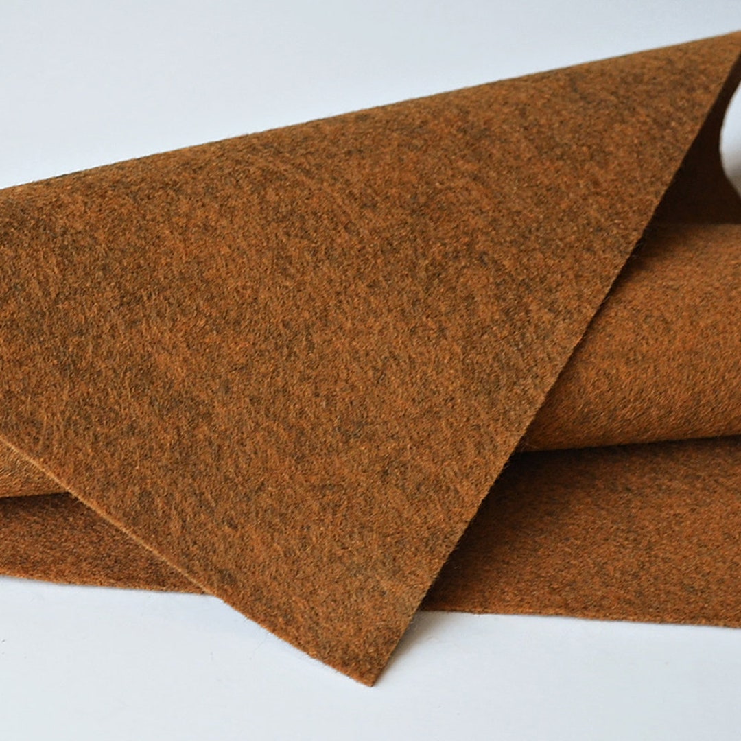 SAFARI BROWN Wool Felt, Merino Wool Blend Felt, Wool Felt Yardage, Wool  Felt Fabric, Brown/gold Felt Fabric, Bronze Felt Yardage, 