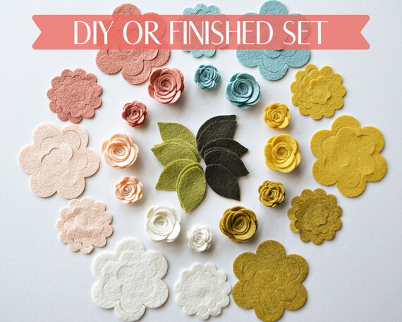 x12 Felt Daisy Embellishments Die cuts