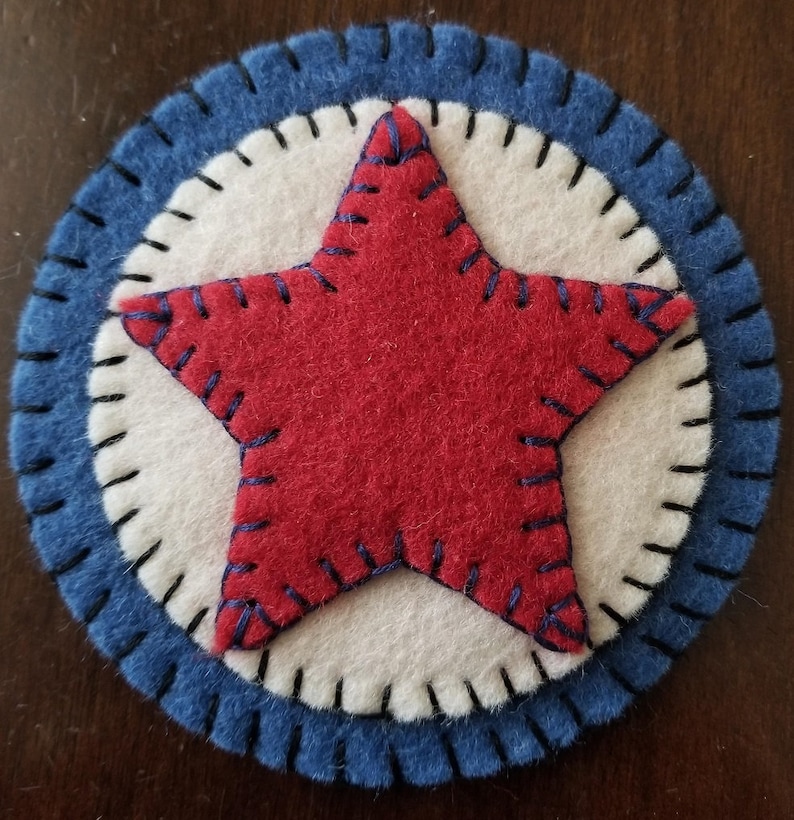 4 Pc Red White /& Blue Coaster Kit Prim Stars Coaster Kit All Inclusive Wool Felt Applique Kit Penny Rug Wool Felt Kit Merino Wool Felt Kit