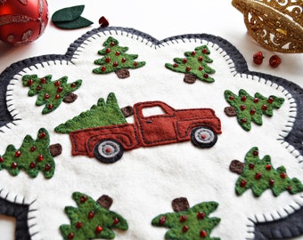 Tapis penny de Noël frais de la ferme, motif camion rouge en laine, motif numérique appliqué de Noël, motif PDF en feutre appliqué en feutre