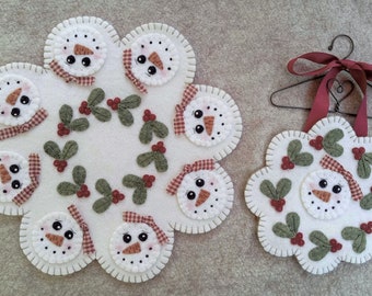 SNOW GIRLS Candle Mat Kit, Embroidery Kit, Christmas, Wool Felt Candle Mat Kit, Merino Wool Applique Kit, Christmas Decor, Snowman, Mini Mat