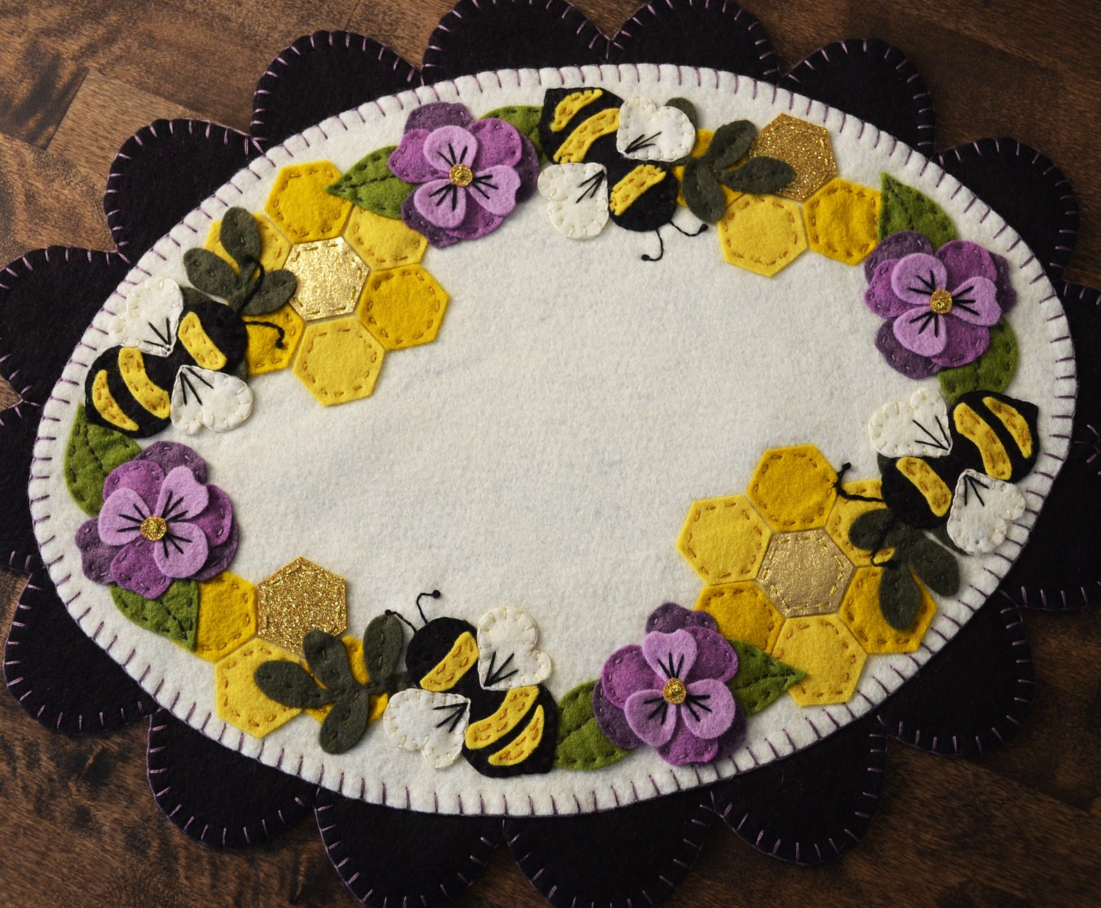 DIGITAL Pattern SWEET HONEYCOMB Penny Rug, Wool Felt Applique Pattern ...