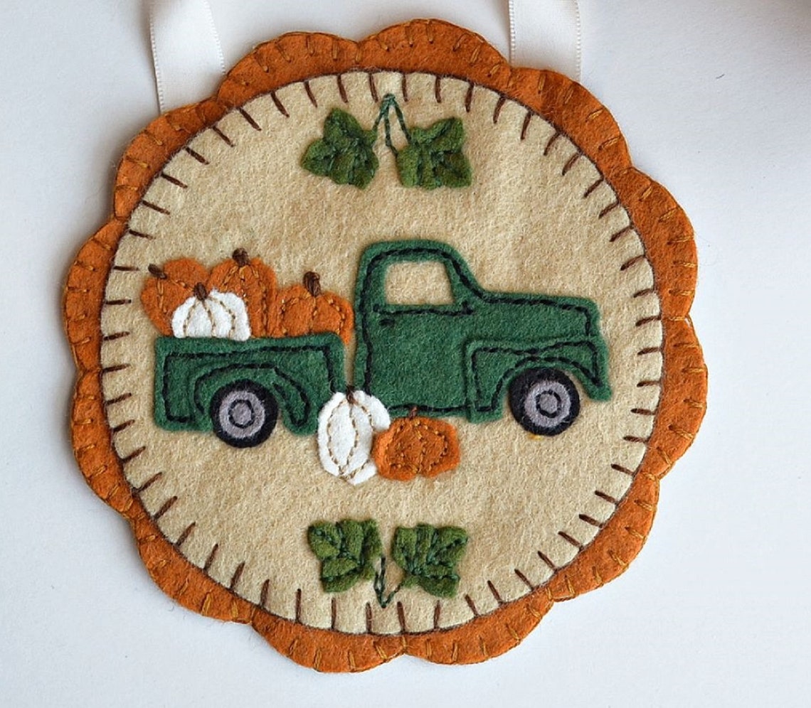 Digitalpattern *** FARM FRESH Pumpkins Mini Candle Mat Wool Penny, PDF ...