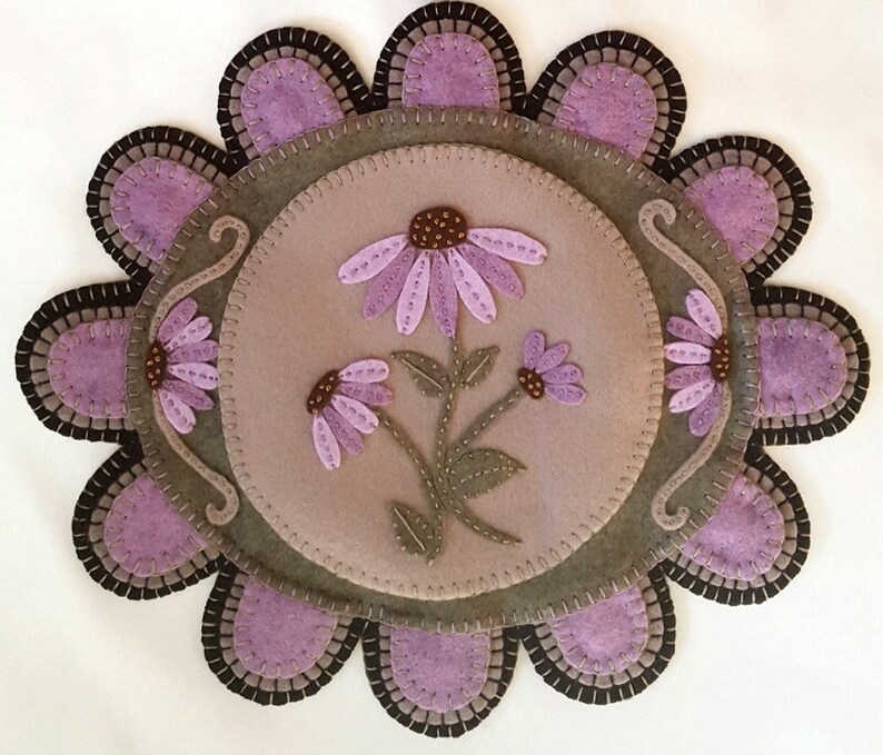 THROUGH the GARDEN GATE Wool Applique Kit Wool Felt Applique Etsy