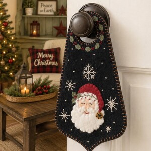 JOLLY OLD ST. NiCK Door Knob Hanger, Applique Embroidery Kit, Penny Lane Primitives