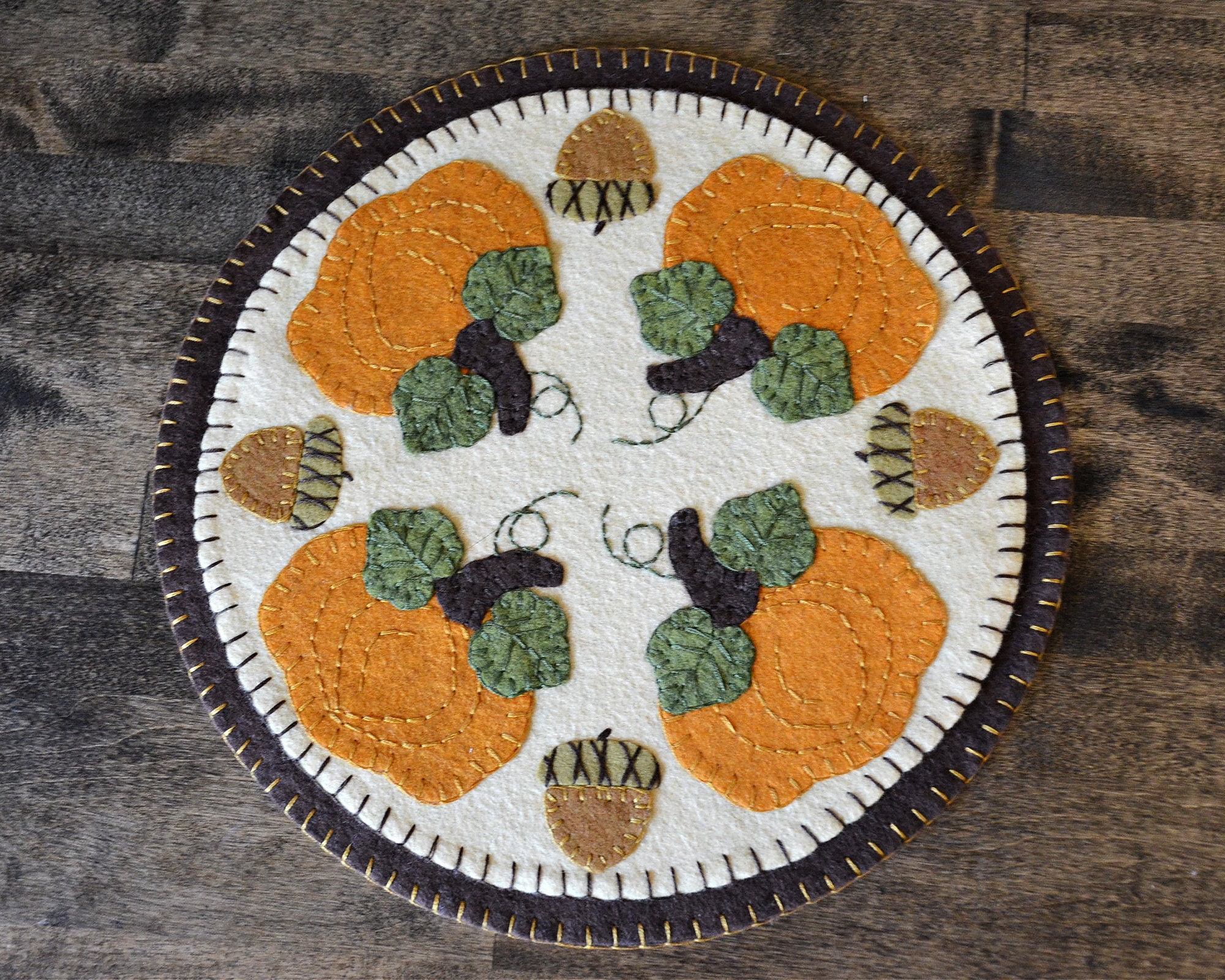 DIGITAL Pattern Autumn Vines Penny Rug, Wool Felt Applique Digital ...