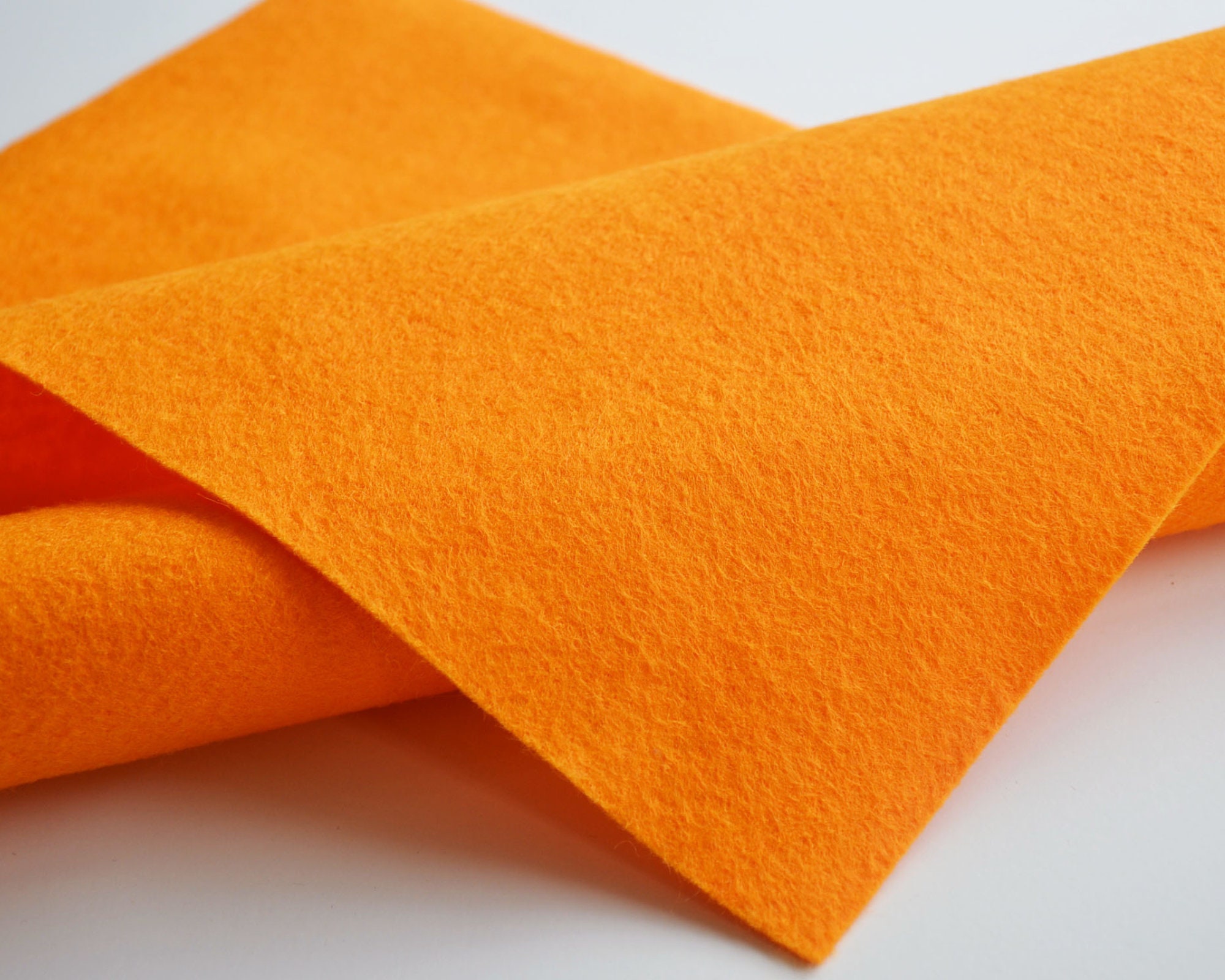 SUNBURST Wool Felt, Merino Wool Blend Felt, Wool Blend, Wool Felt Yardage  Wool Felt Fabric, Orange Felt Fabric, Orange Felt Yardage