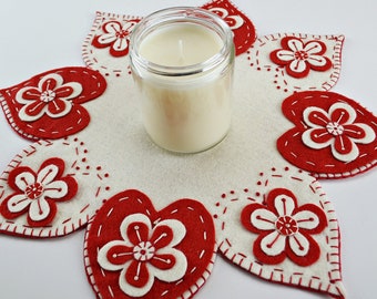 VALENTINE FLOWERS All Inclusive Candle Mat Embroidery Kit, DIY Craft Kit, Felt Craft Kit, Wool Applique Felt Kit, Hearts Valentine Crafts