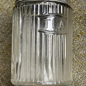 Vintage Teehalter Metall und Glas 5 &quot;mal 4&quot; 1940er Jahre Teil eines Hoosier Aufbewahrungsartikels so cool