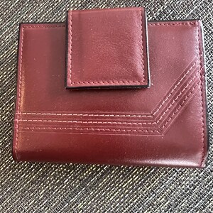 Cartera vintage Rolfs de piel de vaca para mujer, plegable, color burdeos, nunca usada