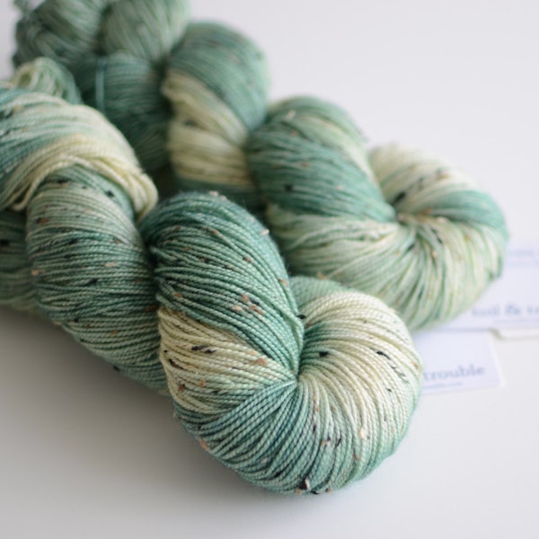 Ent - Tweed Yarn - Hand Dyed Sock Yarn- Pine Green and Cream - Lord of the Rings - Variegated Yarn