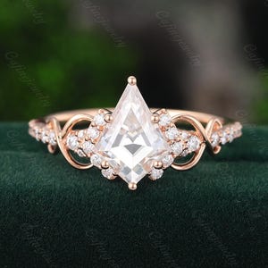 Vintage Kite cut Moissanite rose gold engagement ring cluster Diamond Twist ring art deco Bridal Promise ring gift Anniversary gift for her