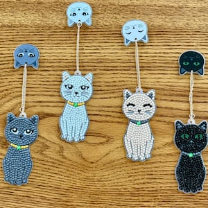 Cat bookmark