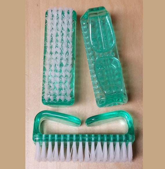 Green Nail Brush Manicure Fingernail Cleaning Plastic Nailcare 1 Piece  Hygiene Clean Nails Scrub Scrubbing Cleanse 