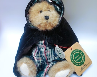 Boyds Bears and Friends Bailey Jointed Plush, NEW WITH TAGS The Archive Collection 1364 Vintage Stuffed Teddy Toy 8 3/4" Black Cloak Cape